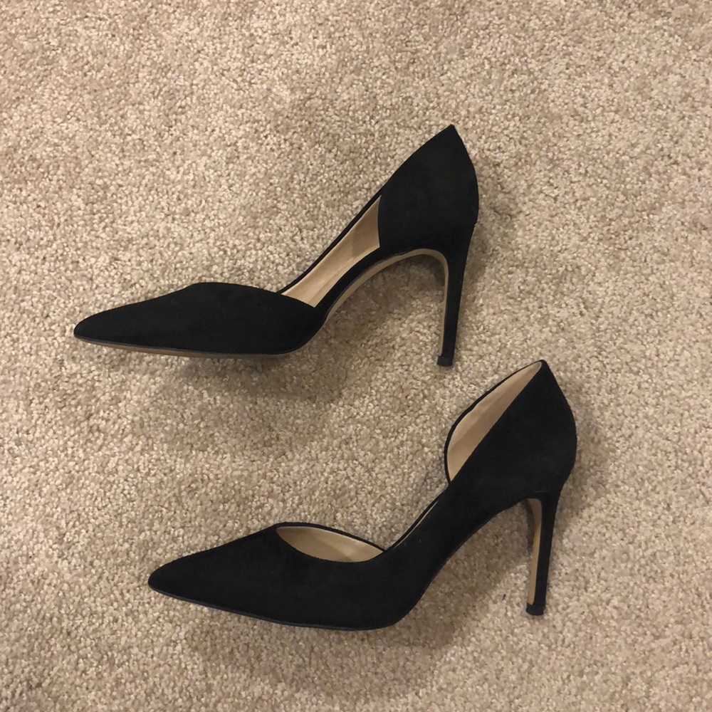 Black Suede Pumps